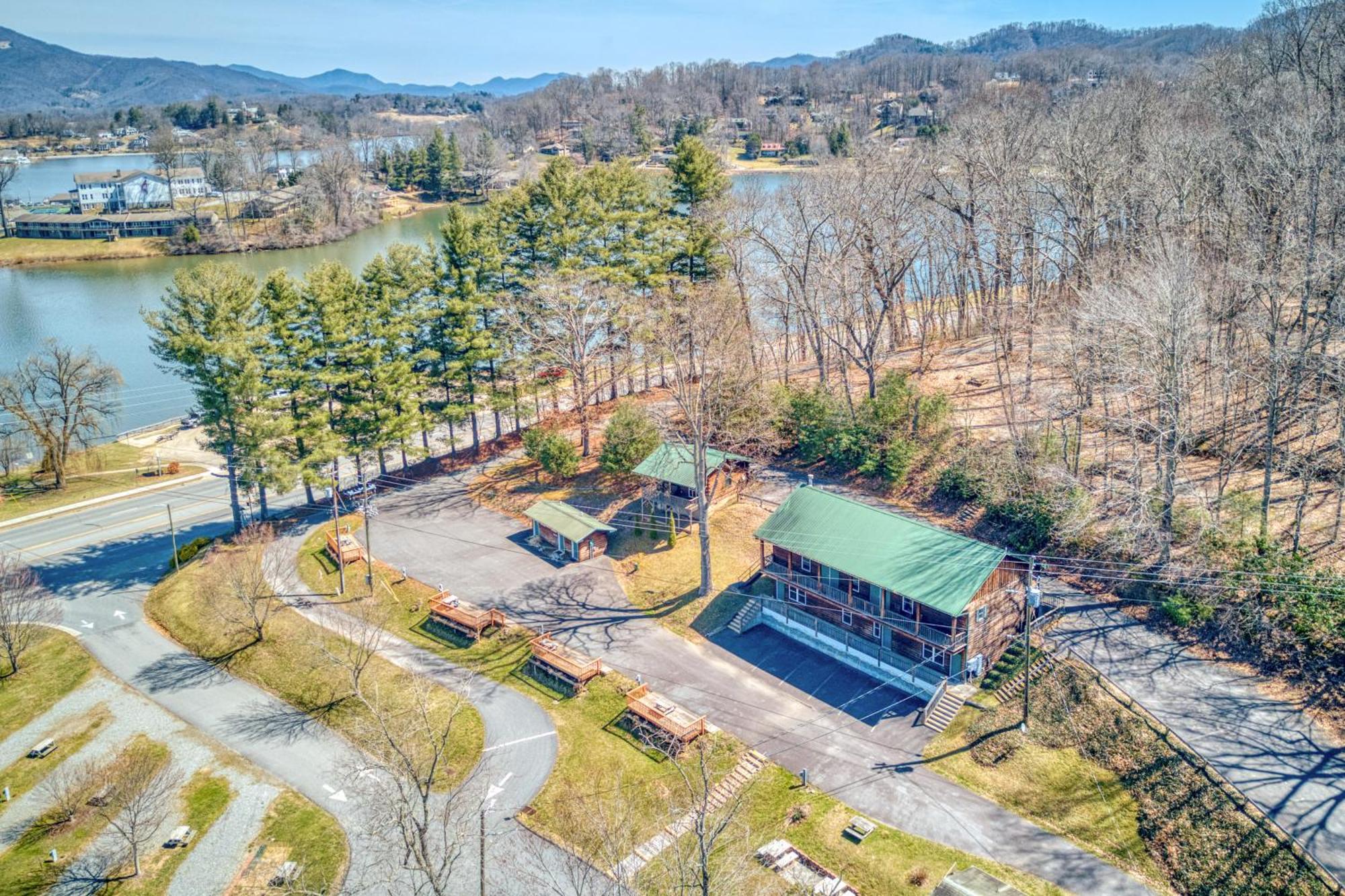 Campground Apts Lake Junaluska Room photo