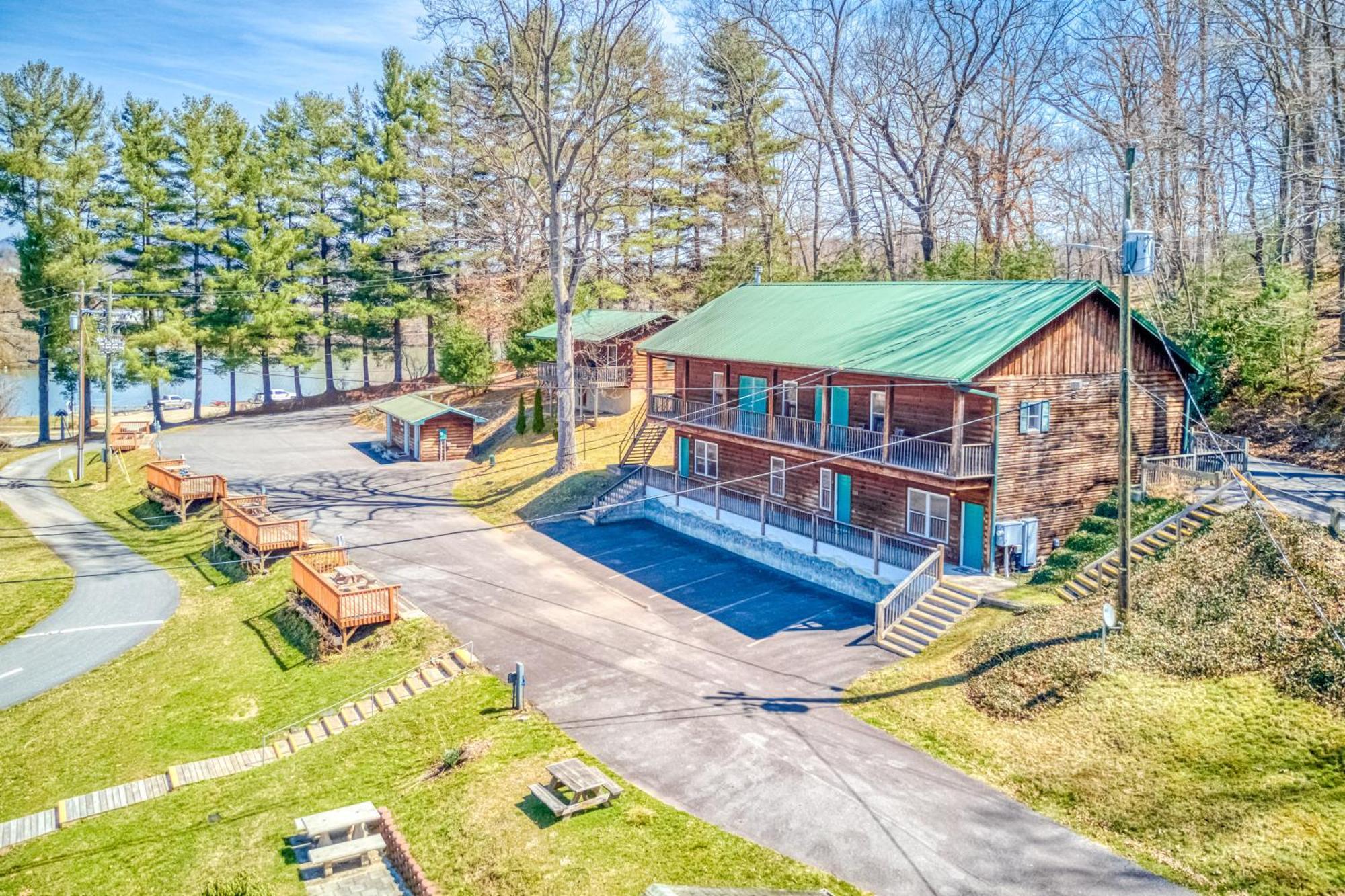 Campground Apts Lake Junaluska Room photo